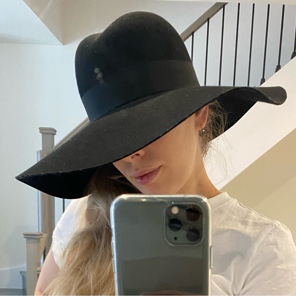 TOPSHOP Felt Hat - Picture 2 of 3